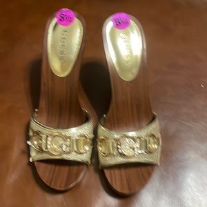 Guess by Marciano Gold Mult Texture Size 8.5